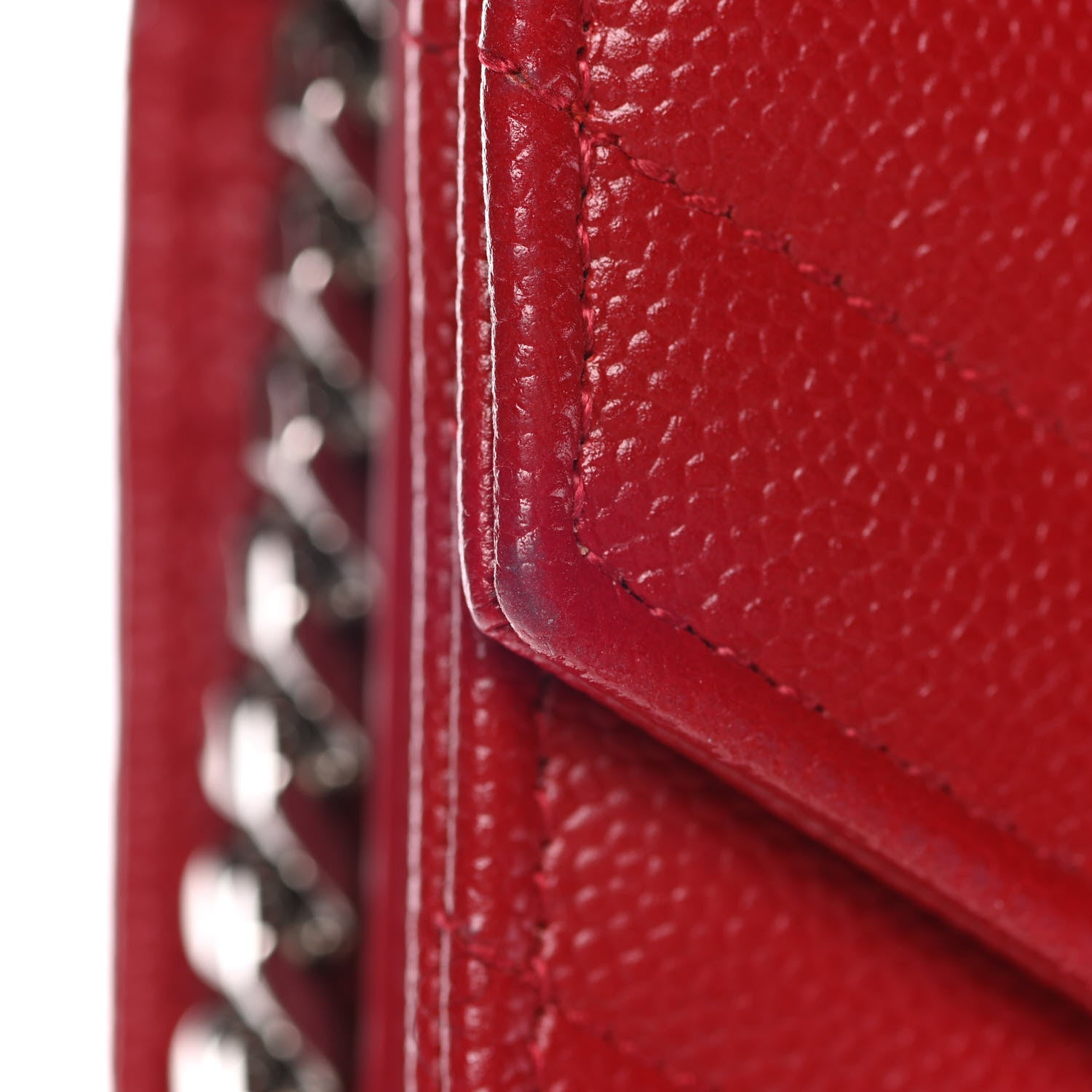 Saint Laurent Grain De Poudre Matelasse Chevron Monogram Chain Wallet Red 11 of 12