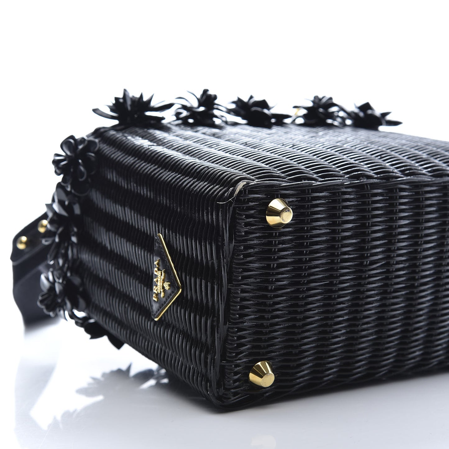 Wicker Canvas Floral Embellished Shoulder Bag Black