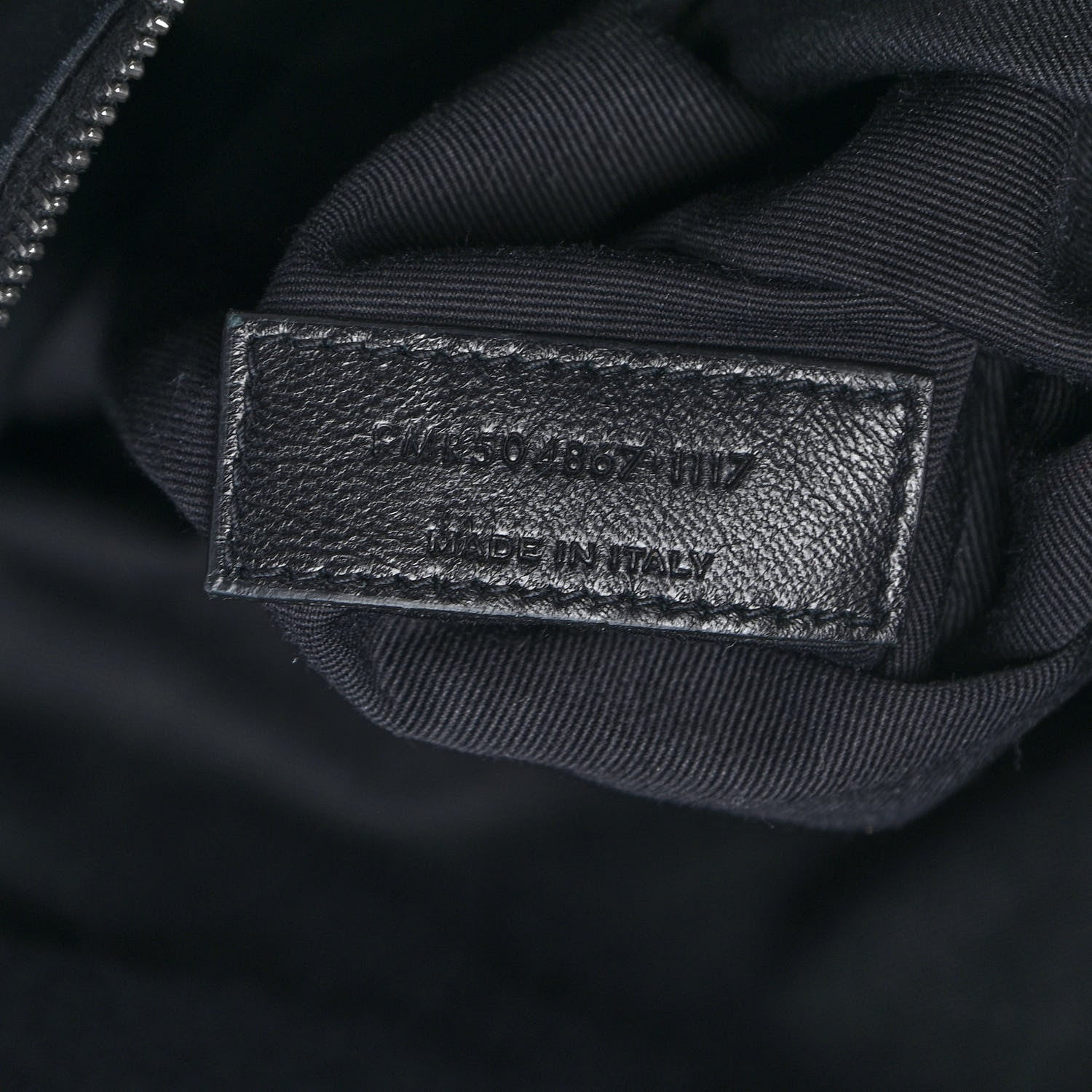 Saint Laurent Crinkled Calfskin Matelasse Monogram Large Niki Shopping Tote Bag Black 7 of 10