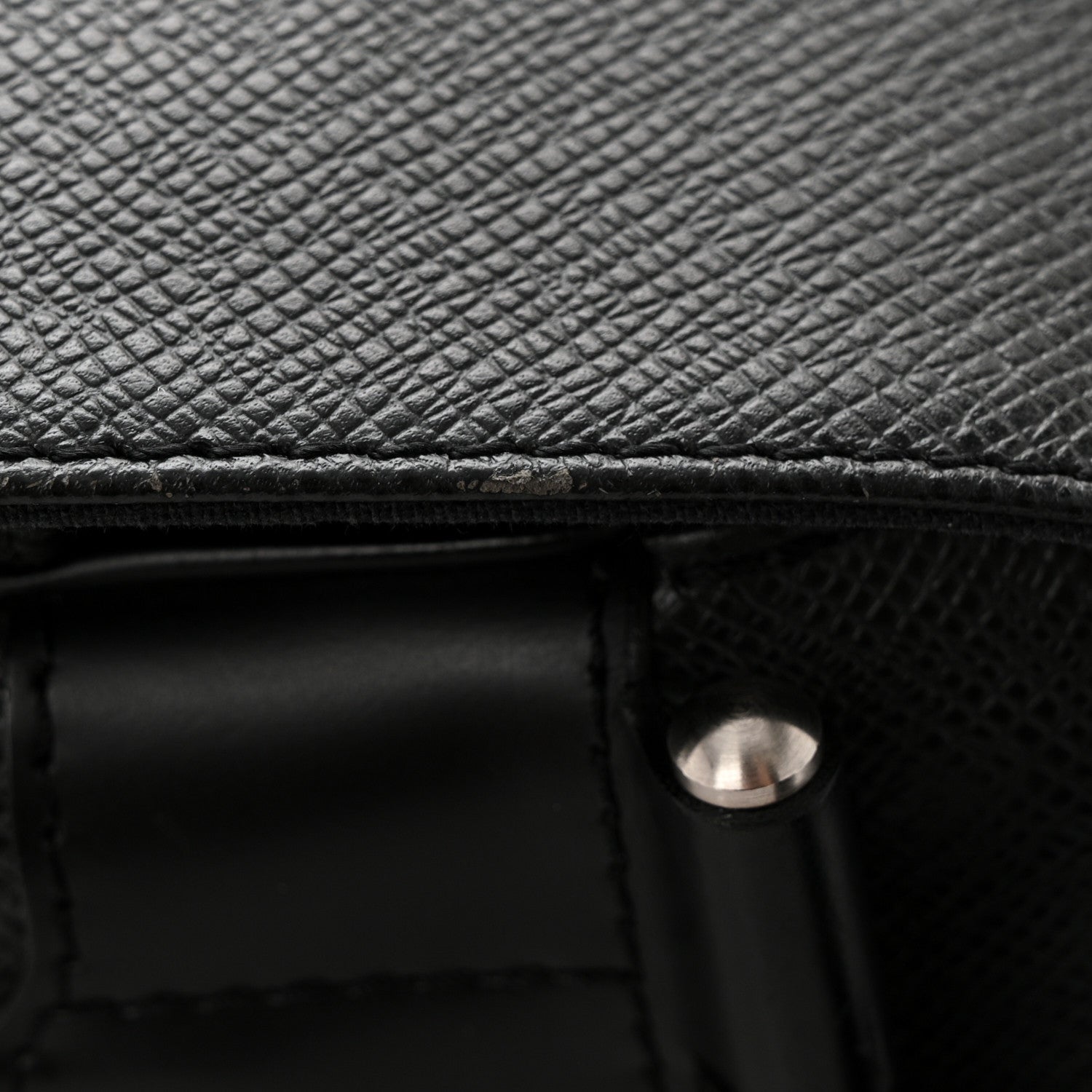 Louis Vuitton Taiga Dersou Messenger Bag Ardoise 14 of 14