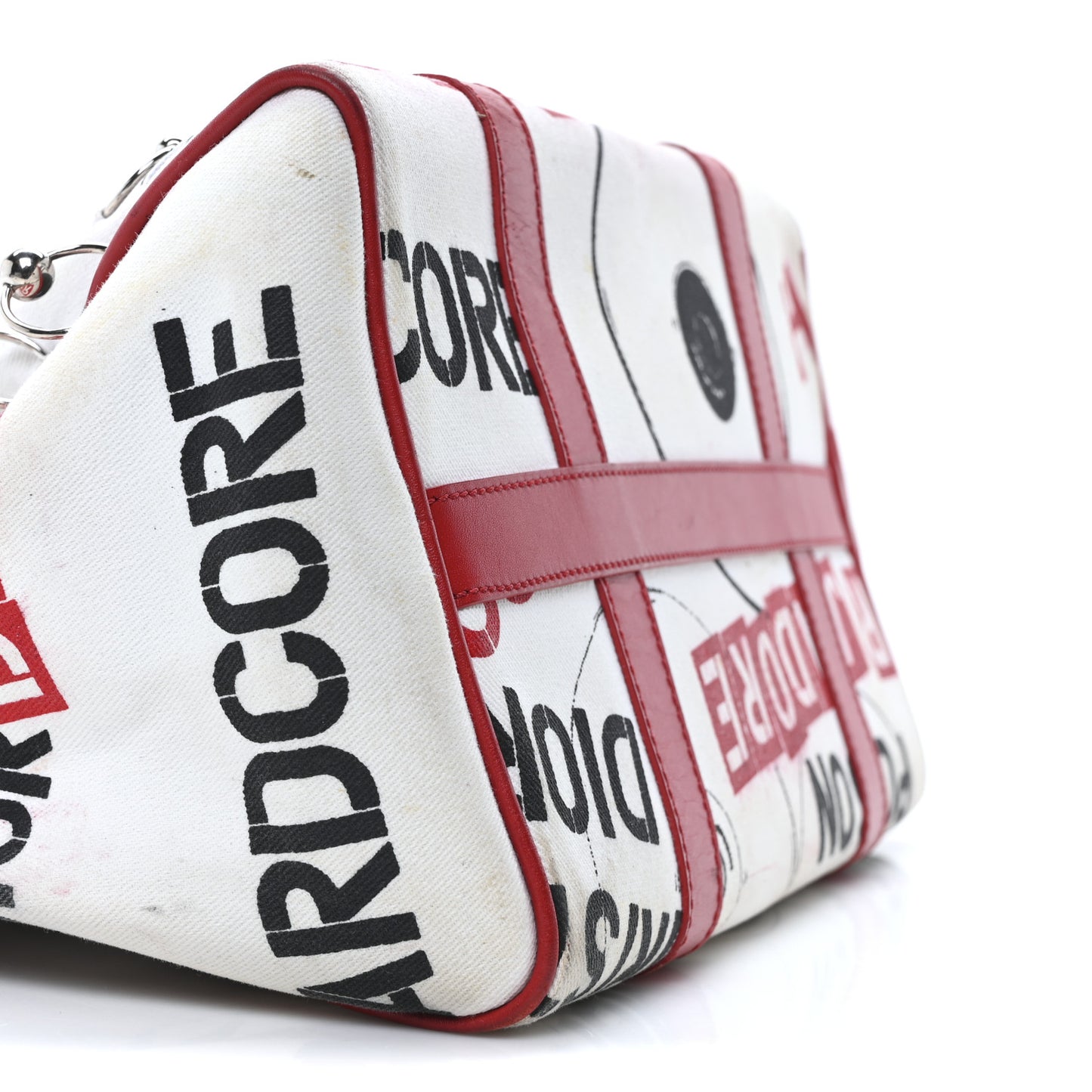 Canvas Hardcore Pierced Boston Black Red White