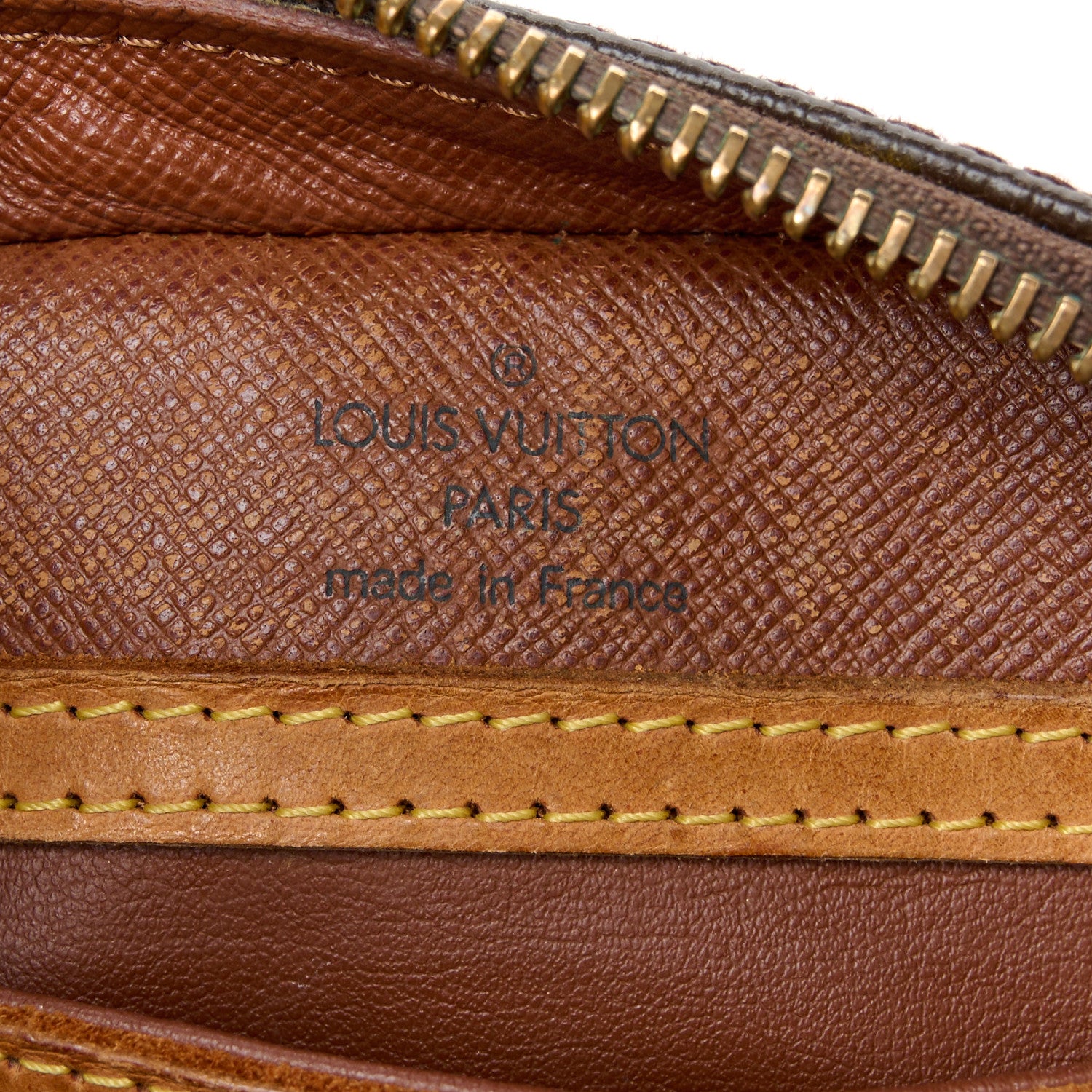 Louis Vuitton Monogram Blois 6 of 10