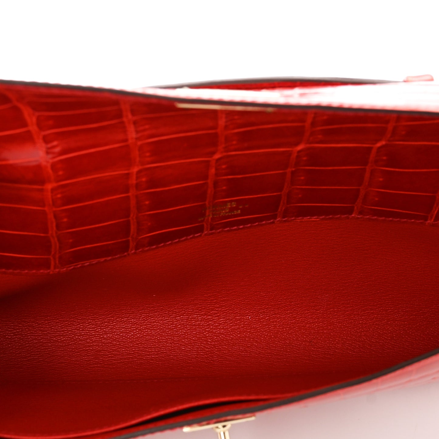 Shiny Niloticus Crocodile Kelly Cut Pochette Geranium