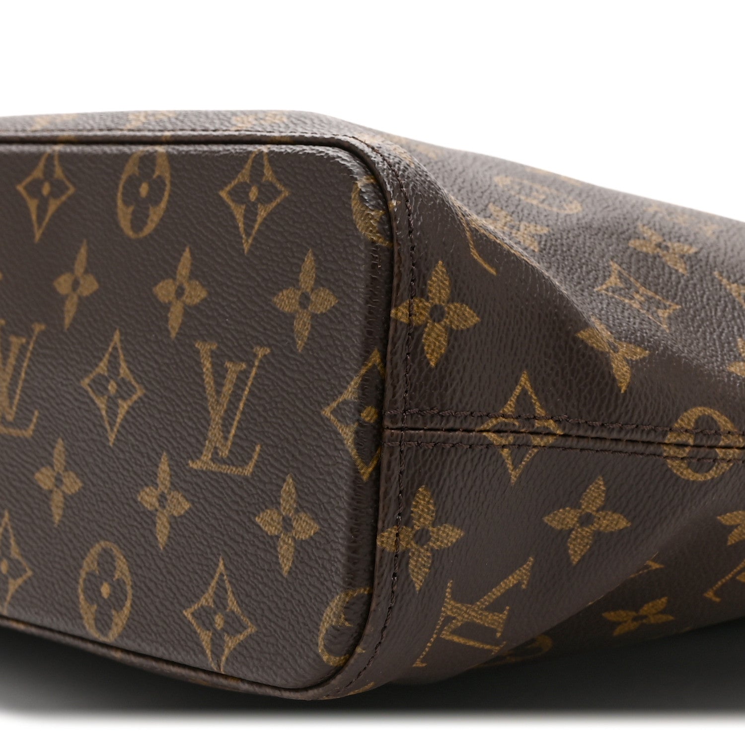 Louis Vuitton Monogram Luco 10 of 10