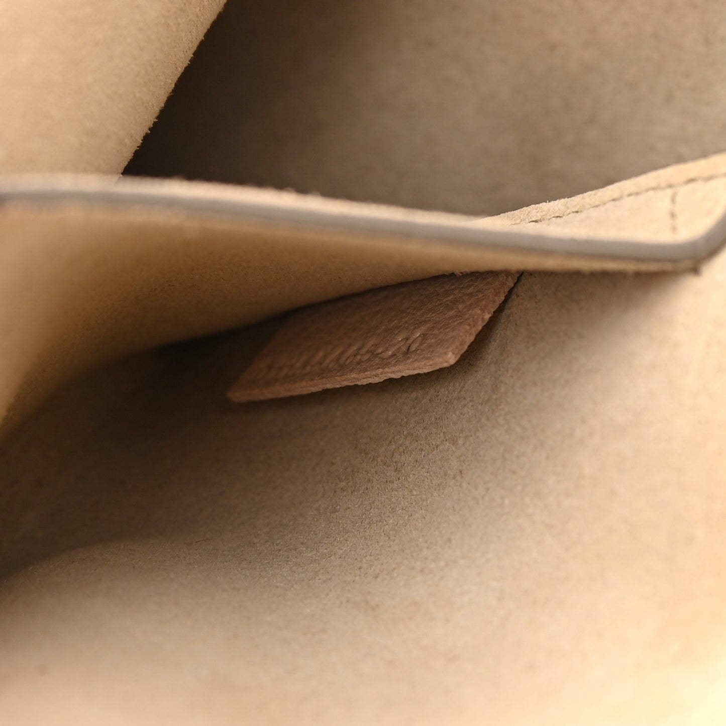 Grained Lambskin Medium Drew Shoulder Bag Abstract White