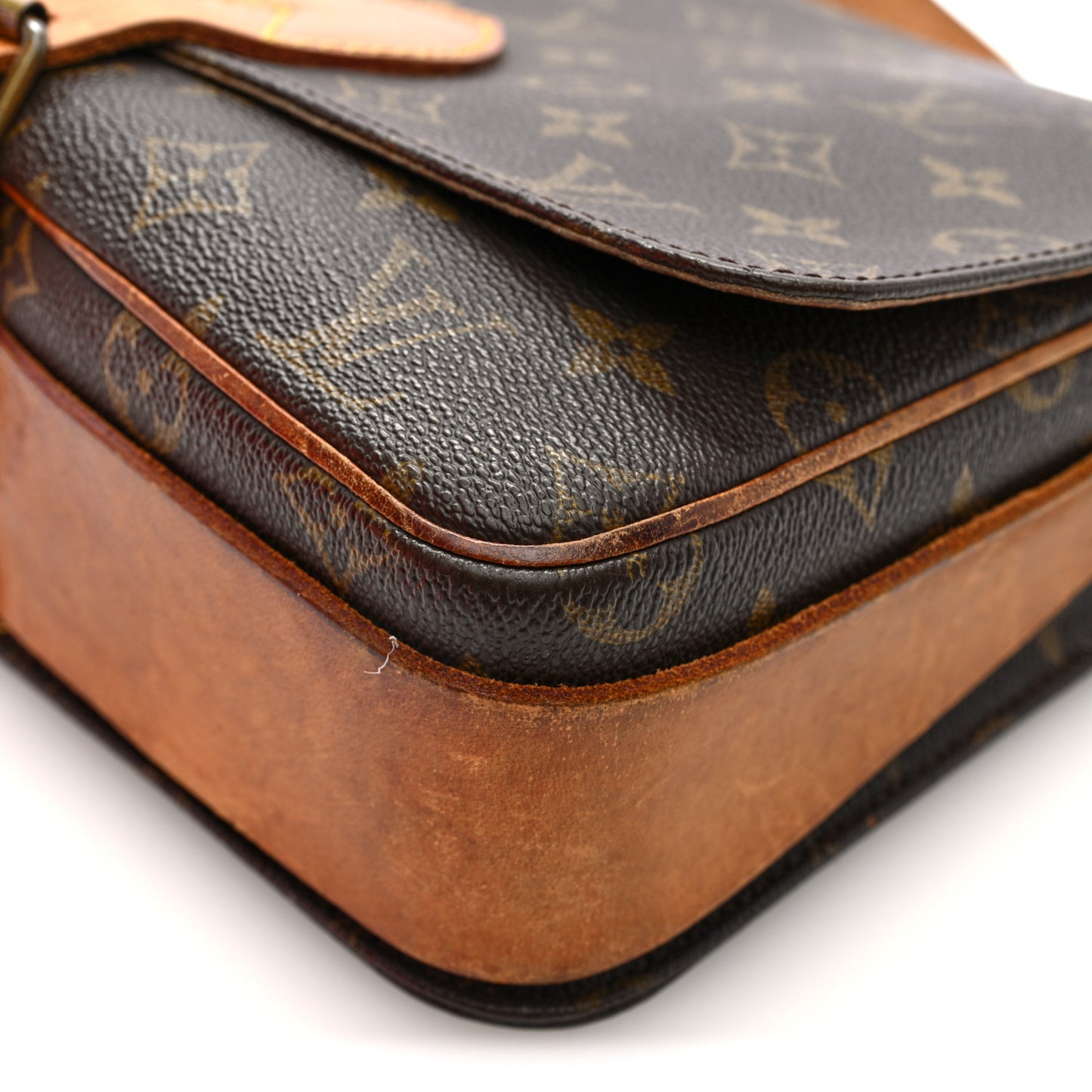 Monogram Cartouchiere 26