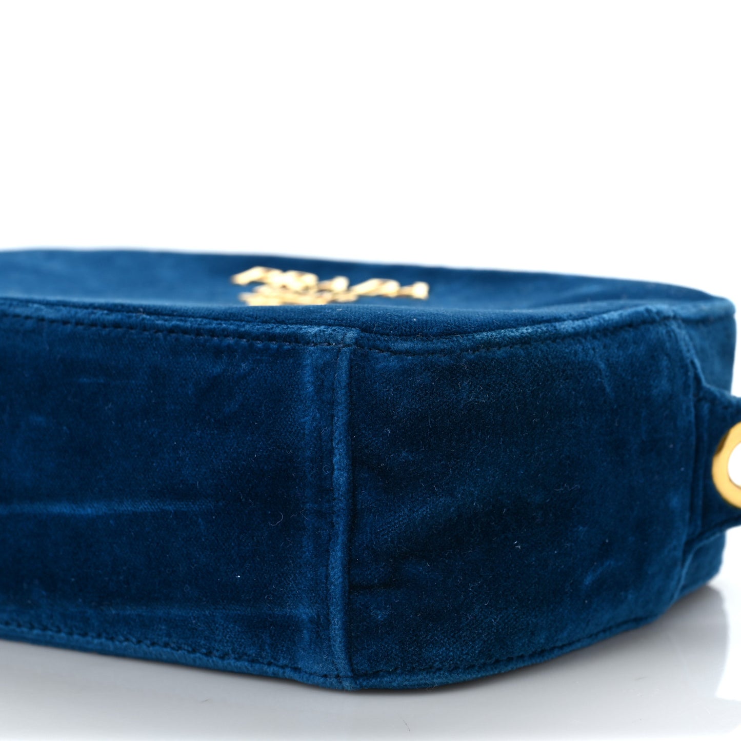 Velluto Zip Top Chain Shoulder Bag