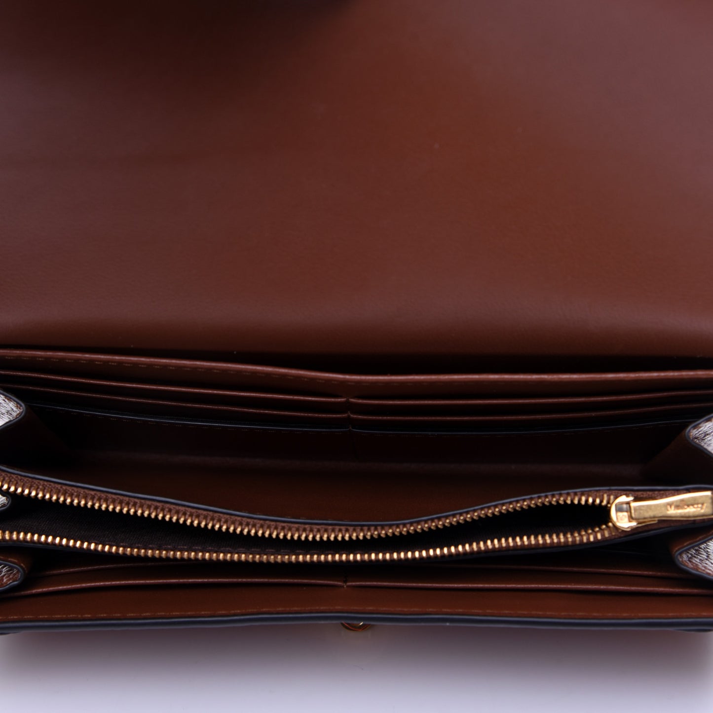 Small Classic Grain Darley Wallet Oak