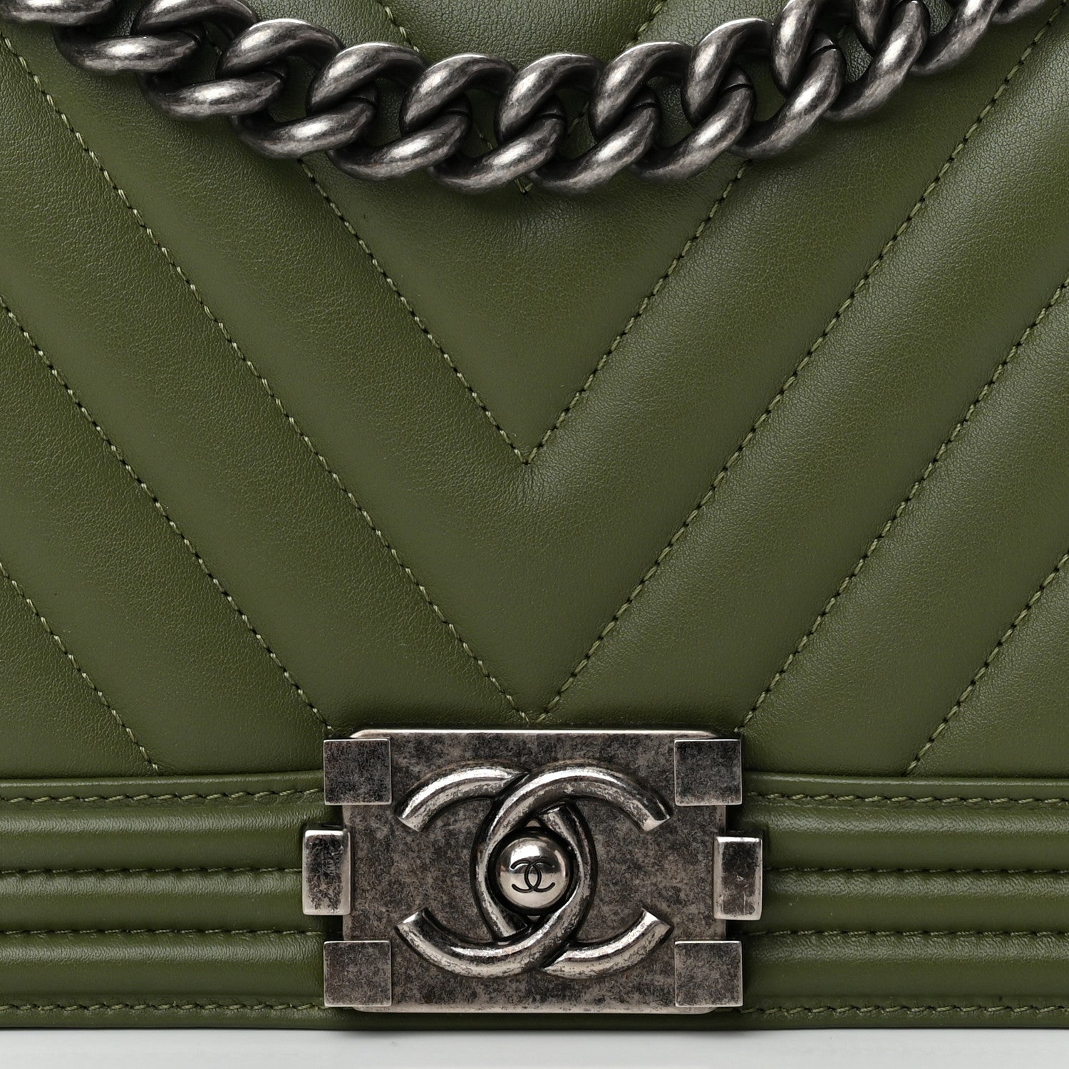 Chanel Calfskin Chevron Quilted Medium Boy Flap Dark Green 8 of 10