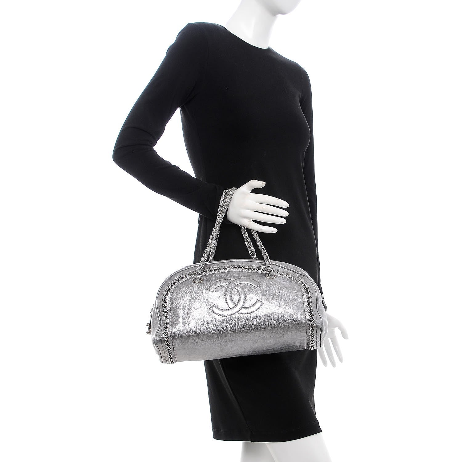 Chanel Metallic Goatskin Medium Luxe Ligne Bowler Silver 2 of 7