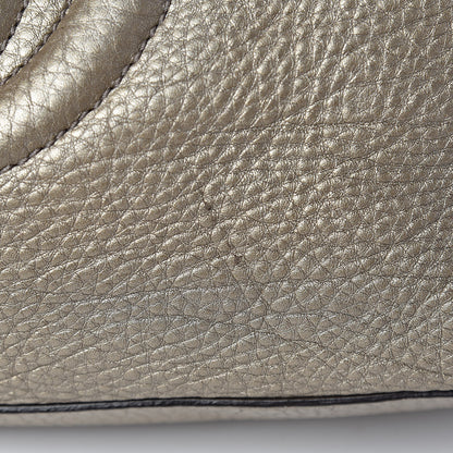 Gucci Metallic Pebbled Calfskin Medium Soho Chain Shoulder Bag Golden Beige 24 of 25
