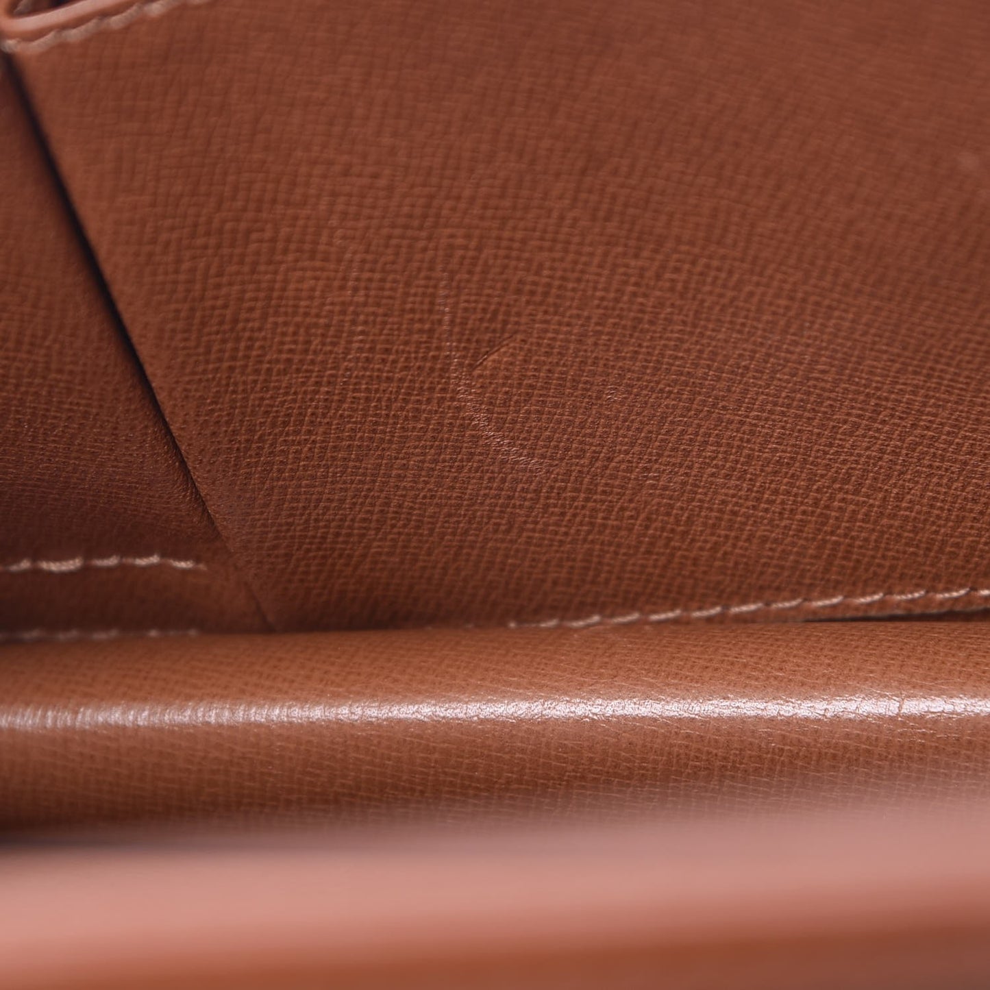 Monogram Pochette Dame 29