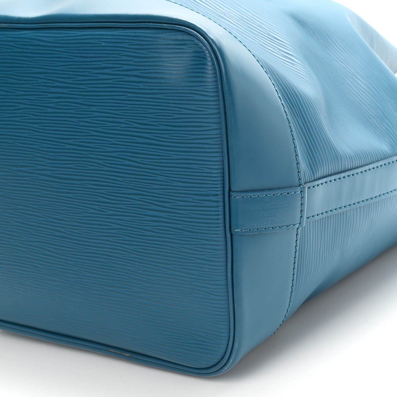 Louis Vuitton Epi Noe Cyan 9 of 11