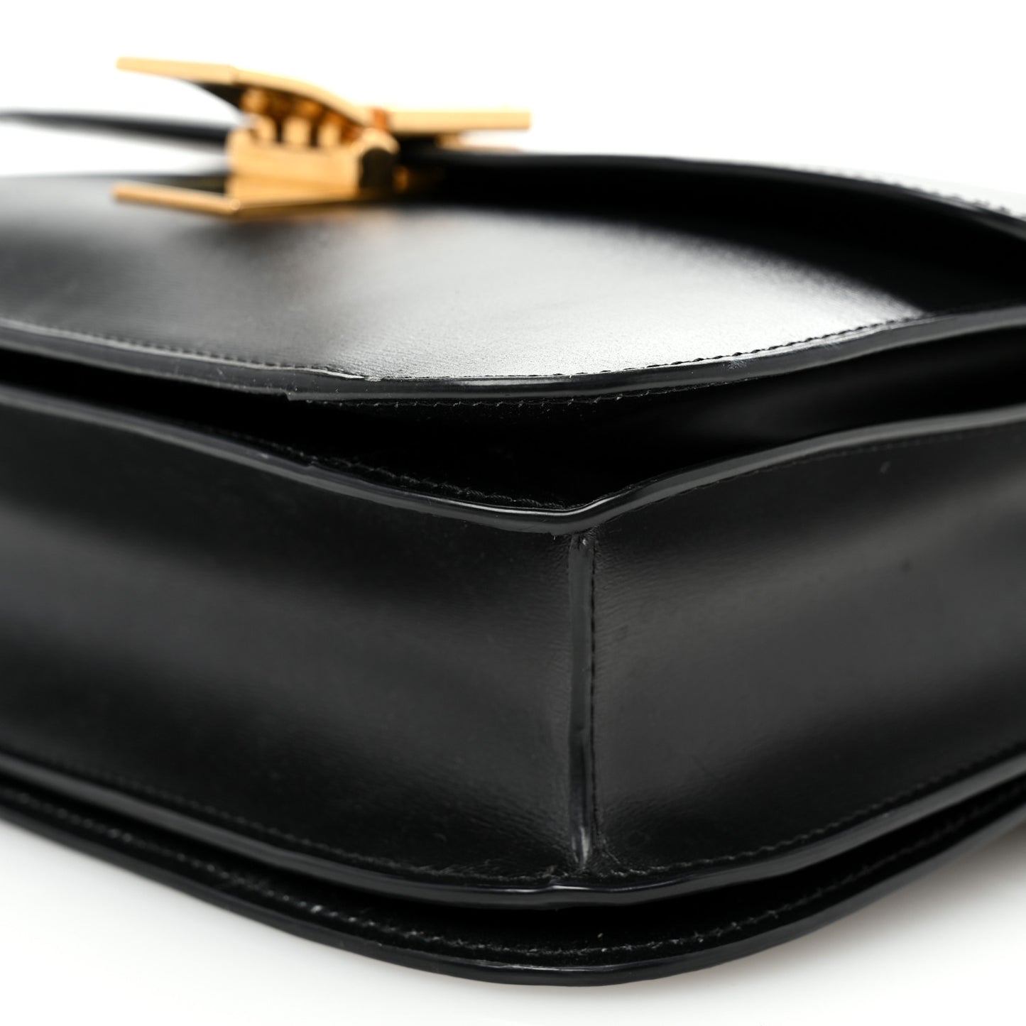 Box Calfskin Medium Classic Box Flap Bag Black