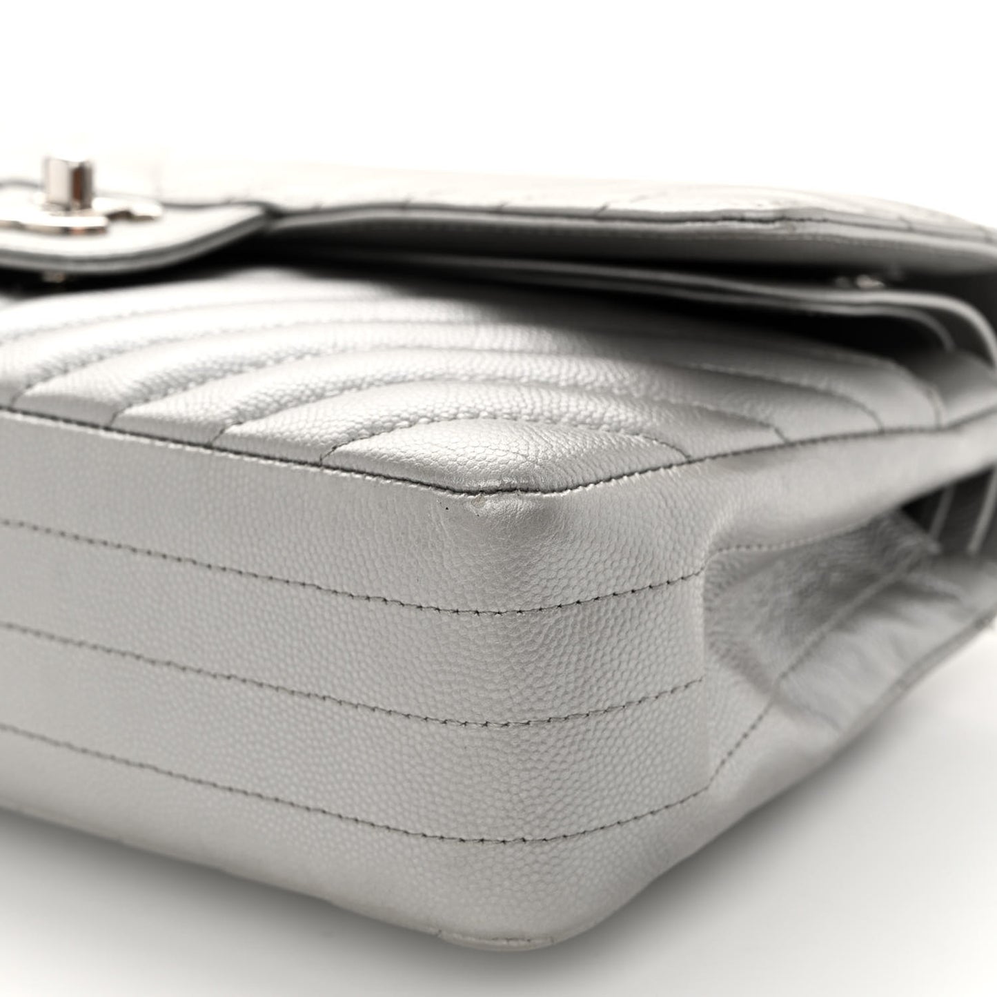 Metallic Caviar Chevron Quilted Medium Double Flap Silver