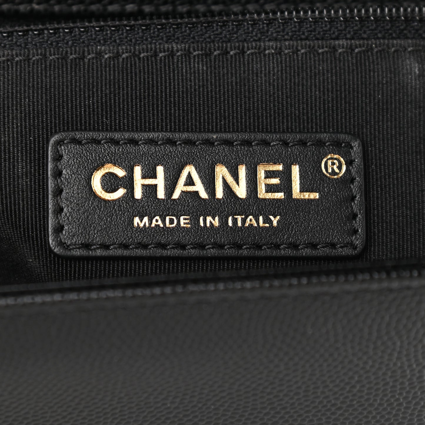 Caviar Quilted New Medium Boy Flap Black