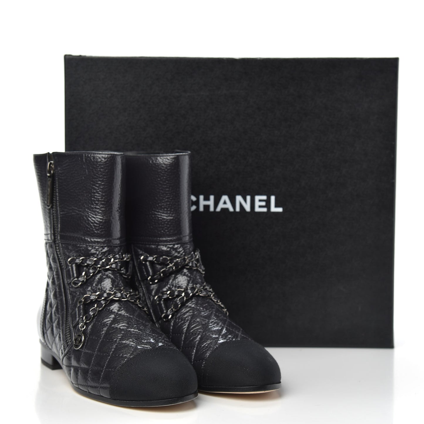 Calfskin Patent Grosgrain Quilted Cap Toe Chain Boots 37 Black