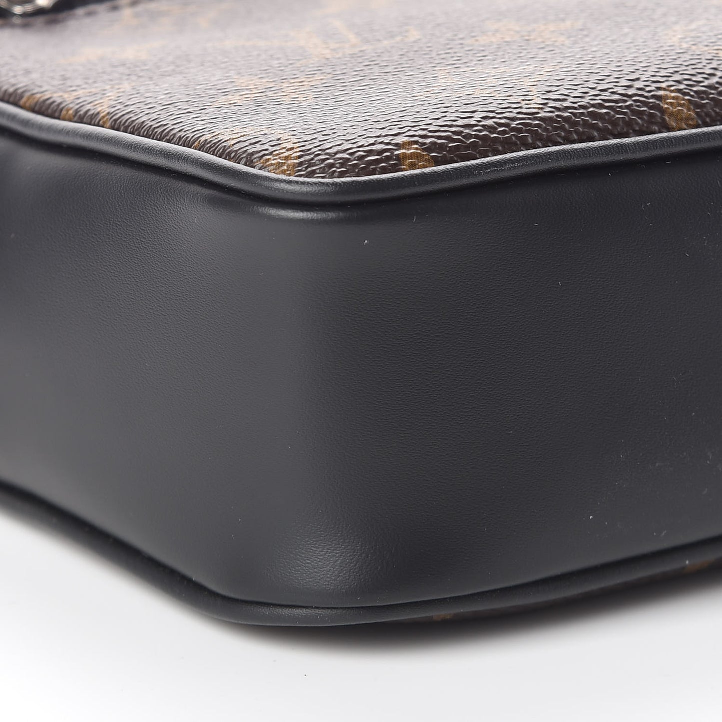 Monogram Macassar Kasai Clutch Black