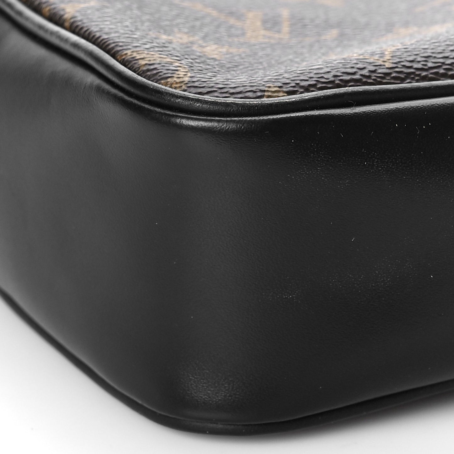 Monogram Macassar Kasai Clutch Black