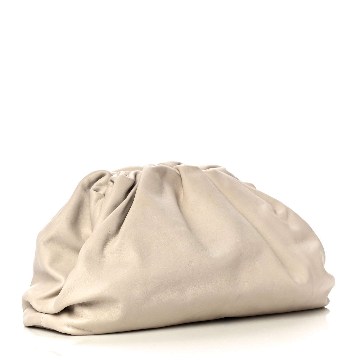 Bottega Veneta Smooth Butter Calf The Pouch Oversized Clutch Plaster 3 of 19