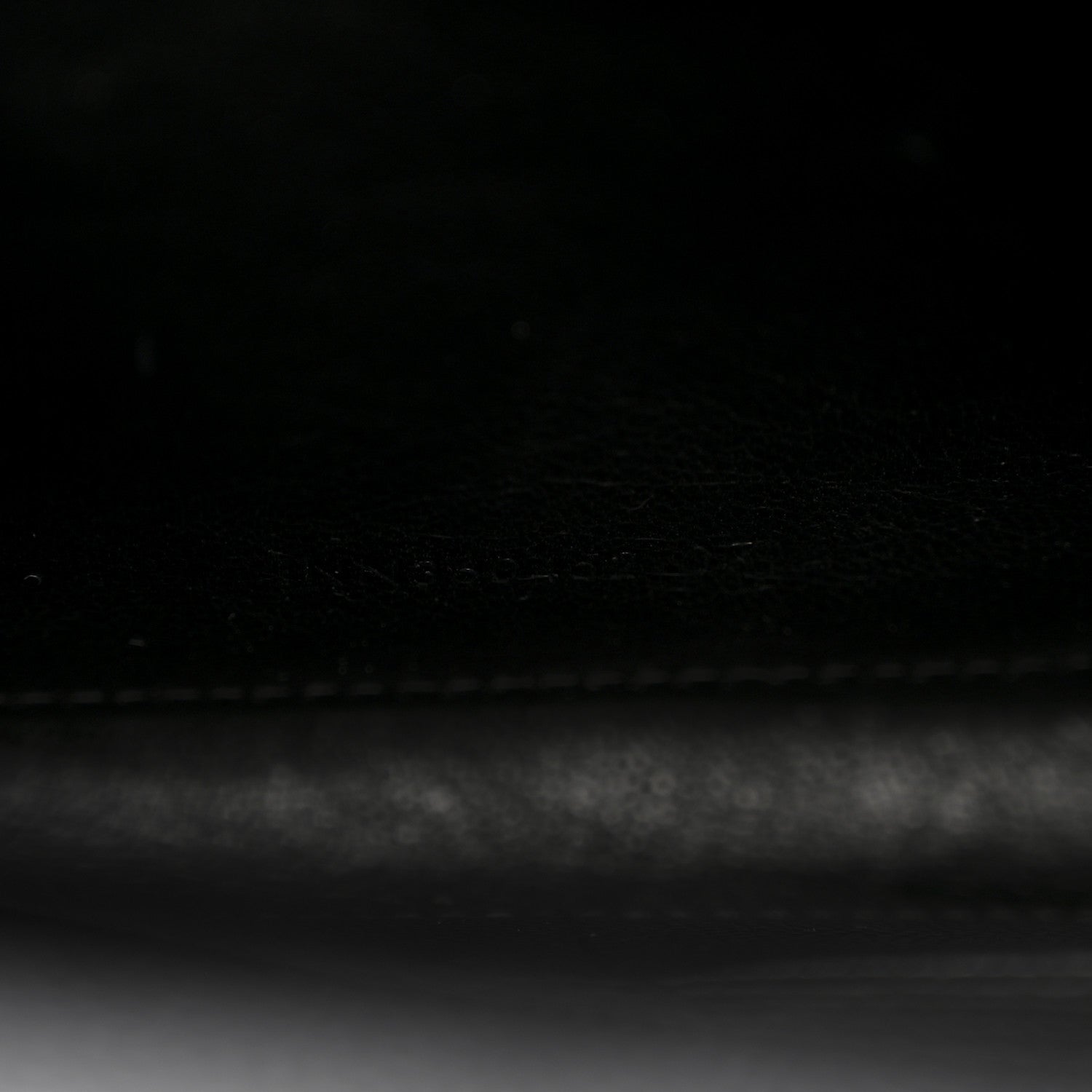 Saint Laurent Grain De Poudre Matelasse Chevron Monogram Chain Wallet Black 8 of 14