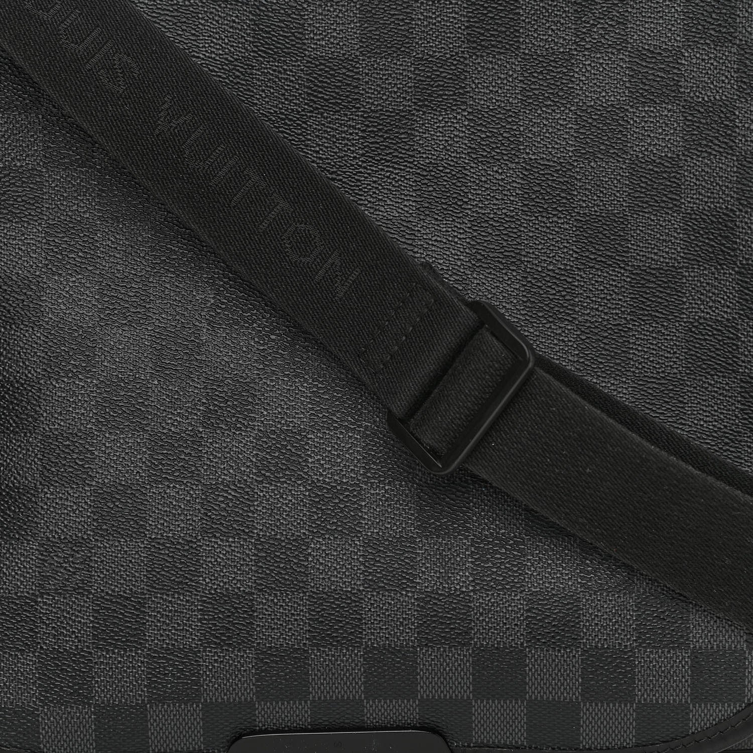 Louis Vuitton Damier Graphite Daniel MM 7 of 16