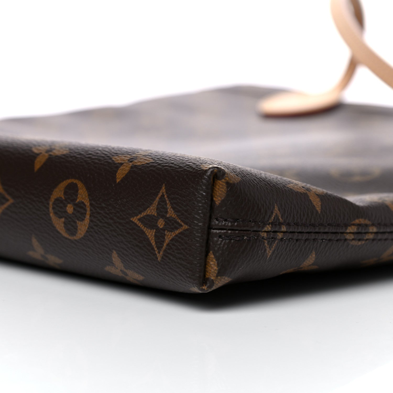 Louis Vuitton Monogram Carry It 8 of 9