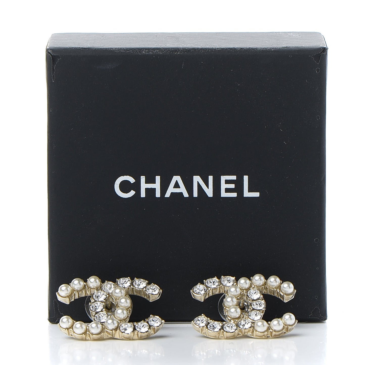 Crystal Pearl CC Dazzling Domino Earrings Gold