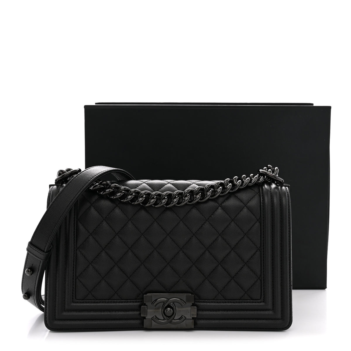 Caviar Quilted Medium Boy Flap So Black