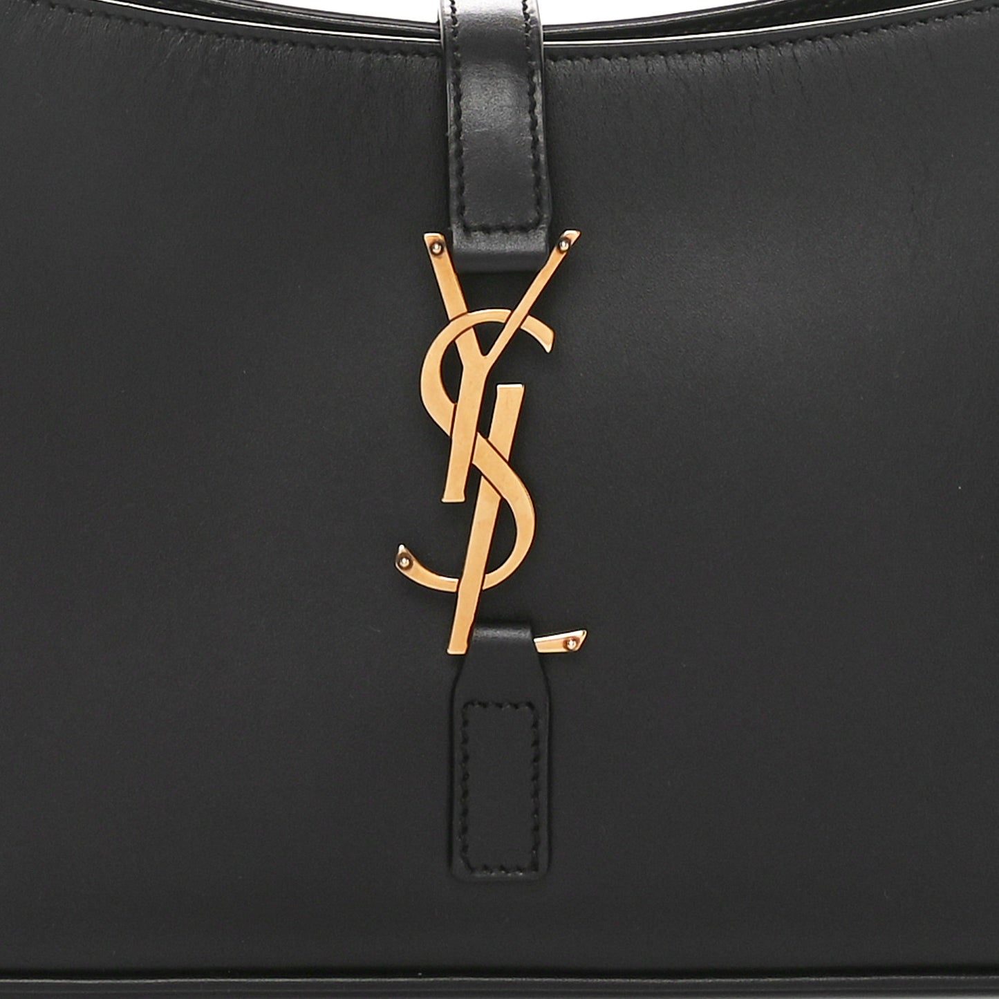 Smooth Calfskin Le 5 A 7 Hobo Black