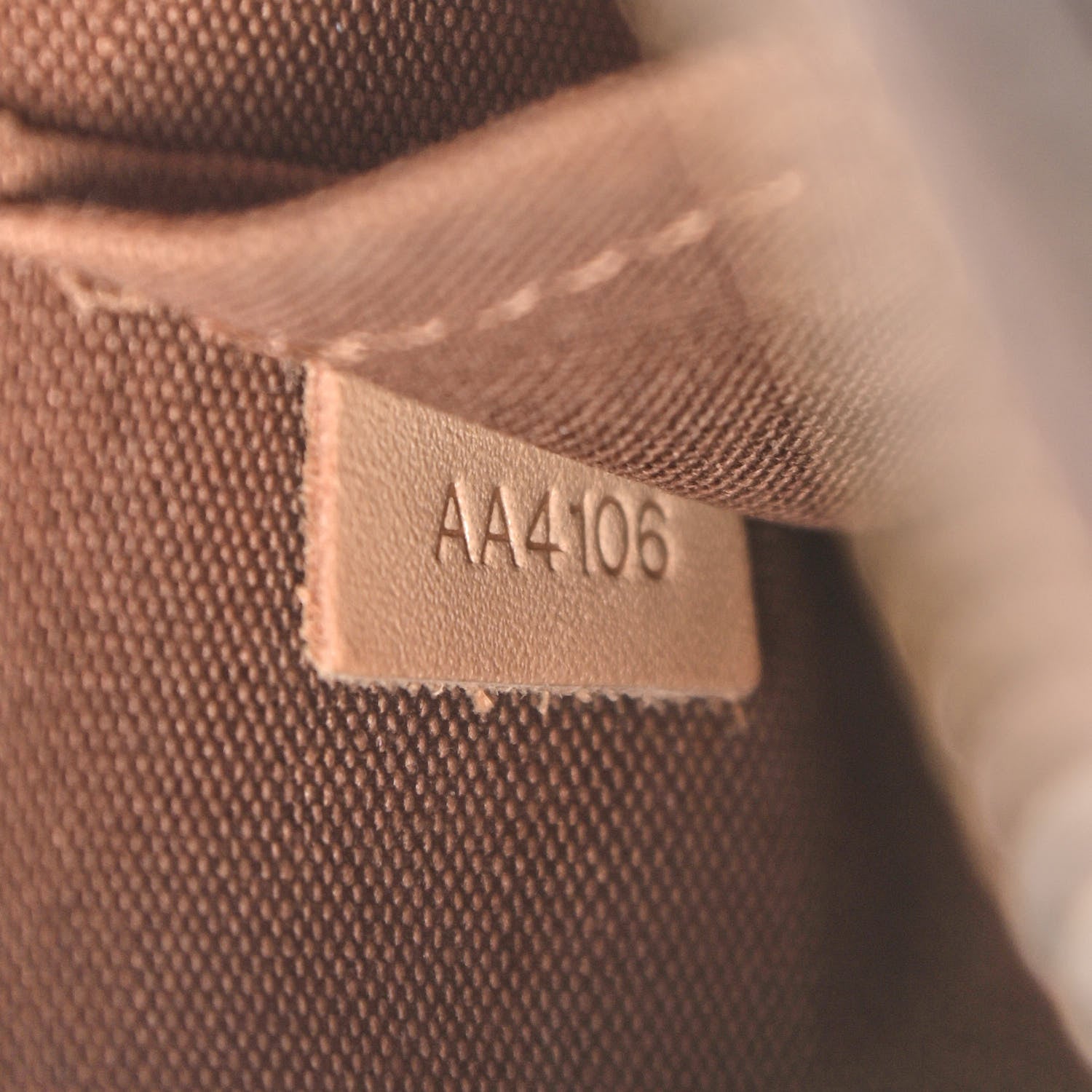Louis Vuitton Monogram Alma BB 7 of 17