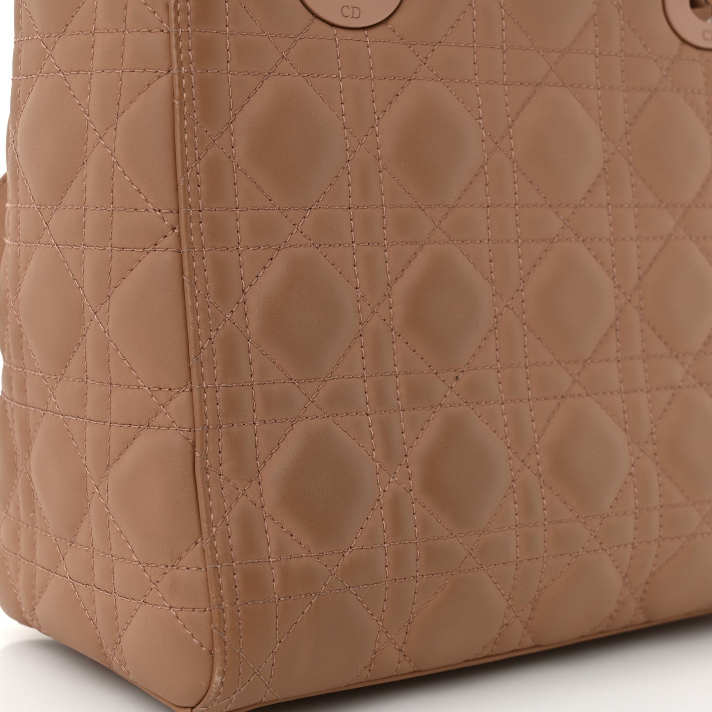 Ultra Matte Calfskin Cannage Medium Lady Dior Beige