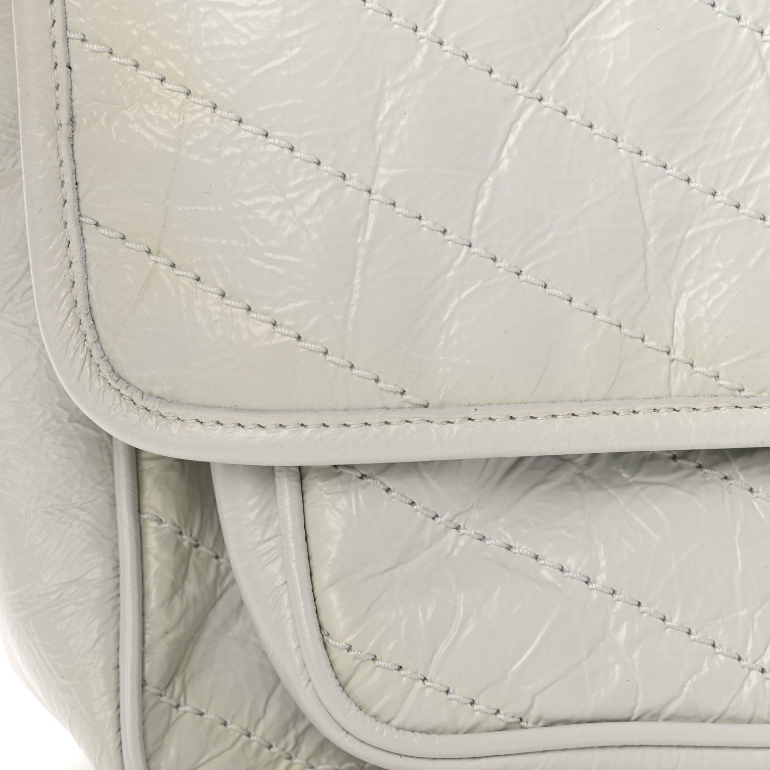 Saint Laurent Crinkled Calfskin Matelasse Monogram Medium Niki Chain Satchel Dirty White 14 of 14
