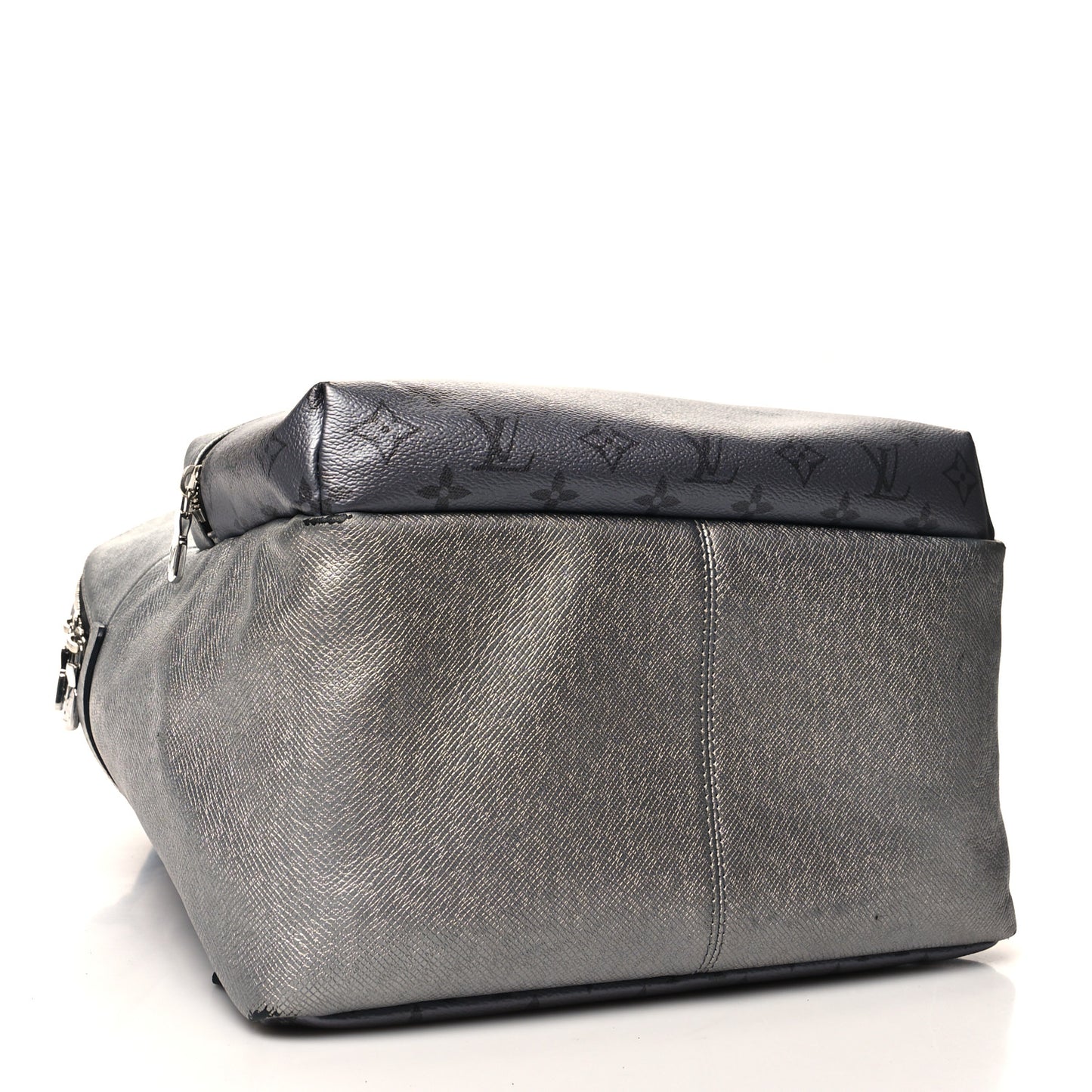 Monogram Taiga Discovery Backpack PM Silver