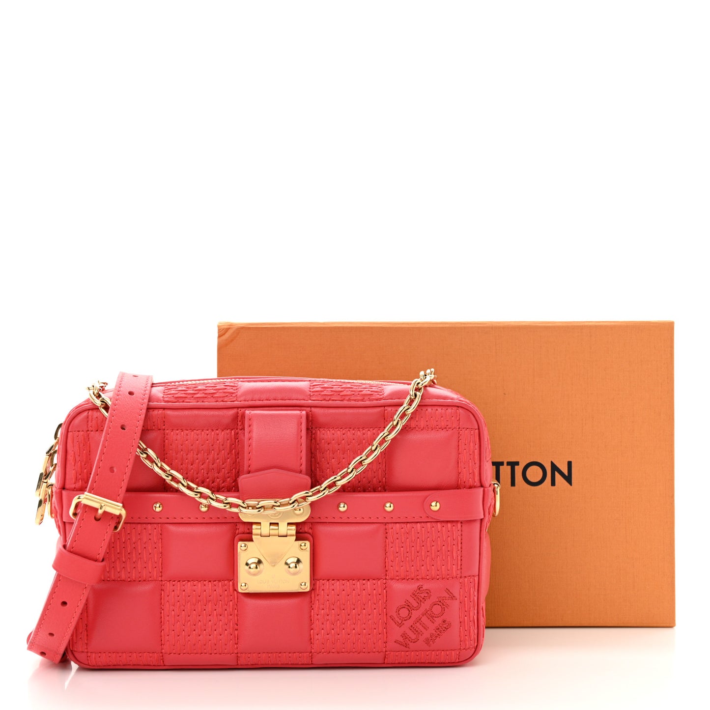 Lambskin Damier Quilt Troca PM Rose