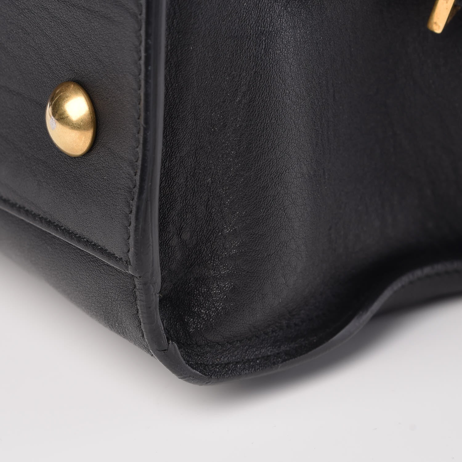 Saint Laurent Calfskin Medium Classic Y Cabas Black 22 of 22