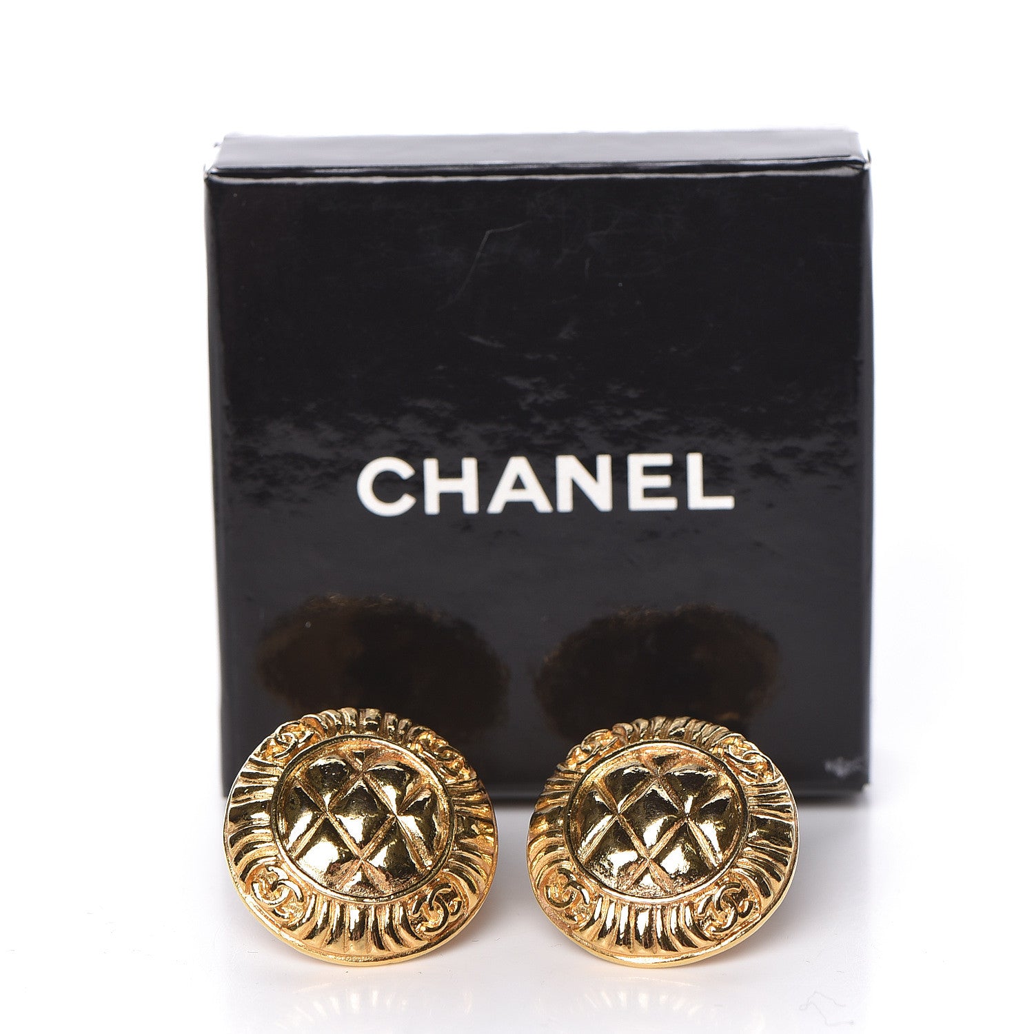 Chanel Round CC Clip On Earrings Gold 5 of 5