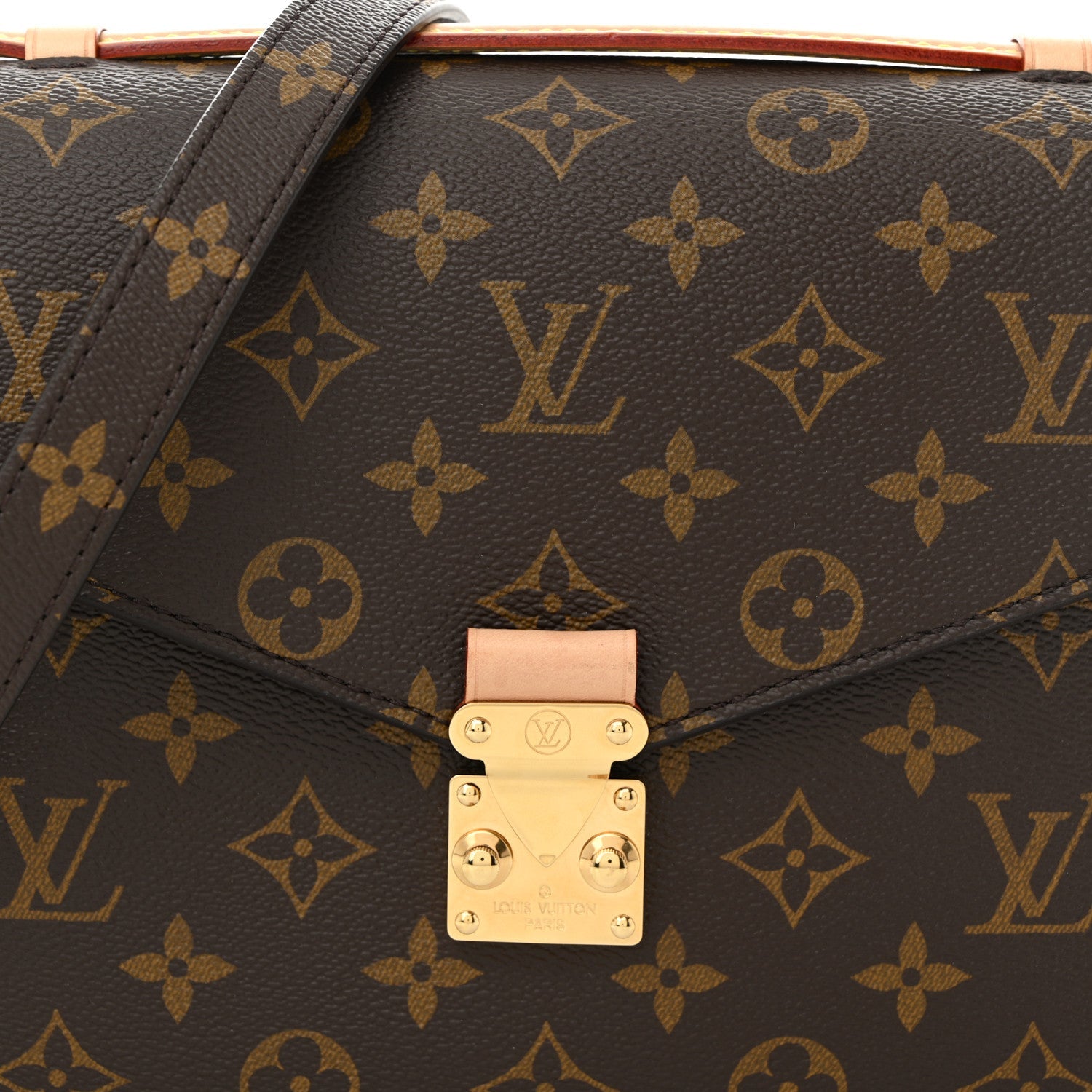 Louis Vuitton Monogram Pochette Metis 7 of 10