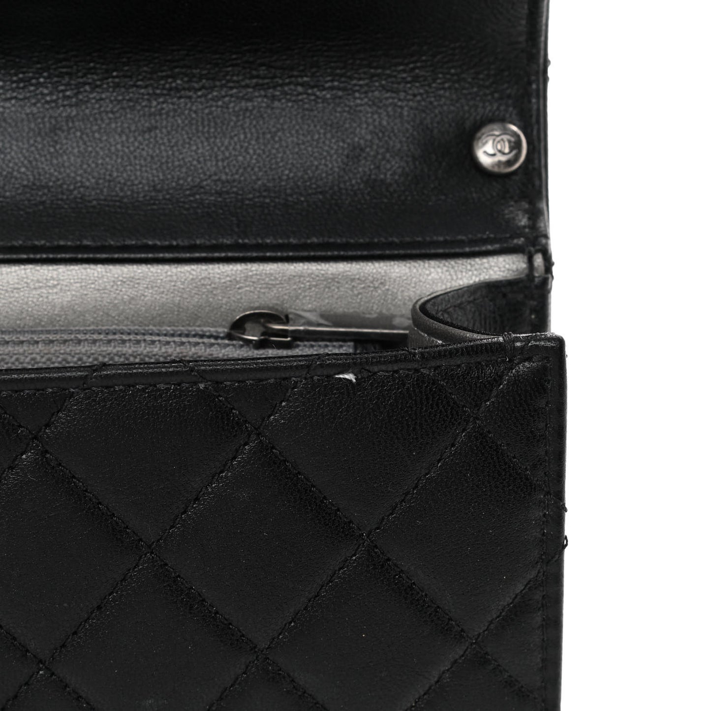 Goatskin Quilted Logo Small Chic Flap Black