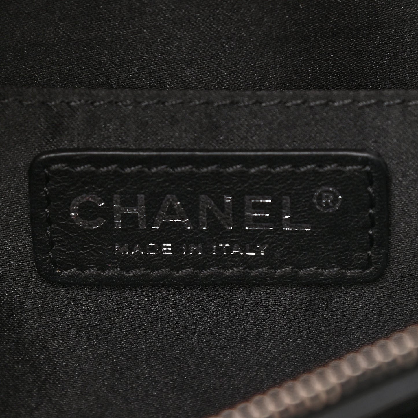Lambskin Quilted Medium Graphic Flap Red Black