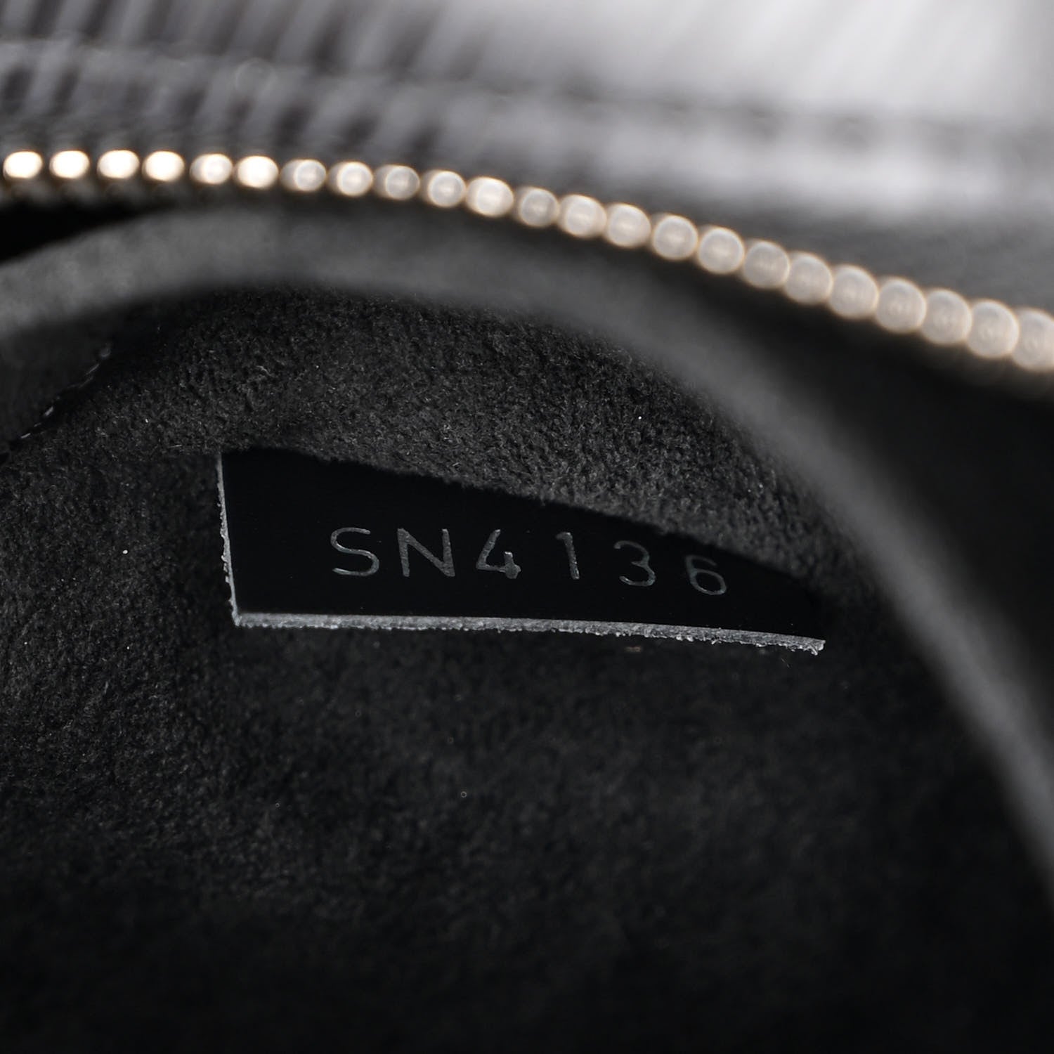Louis Vuitton Epi Speedy Bandouliere 25 Black 7 of 10