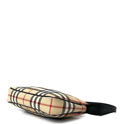 Burberry House Check Pochette 9 of 11