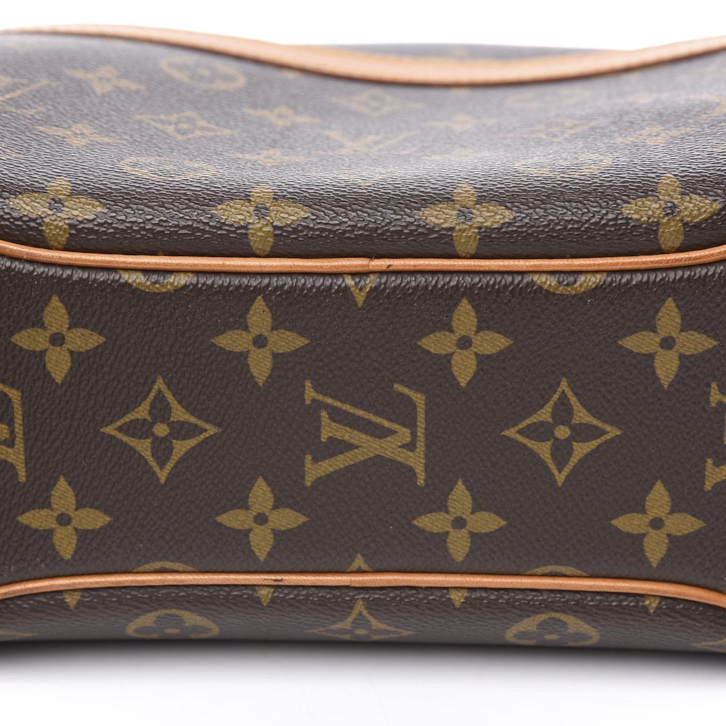 Monogram Blois