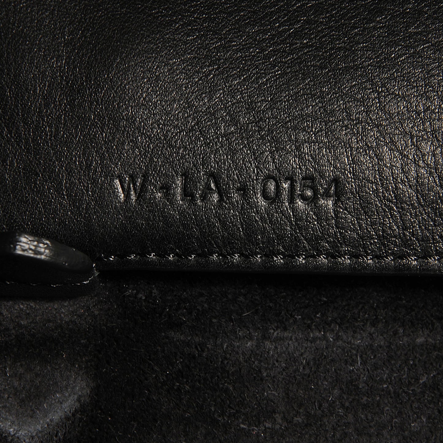 Soft Grained Calfskin Medium Cabas Phantom Black