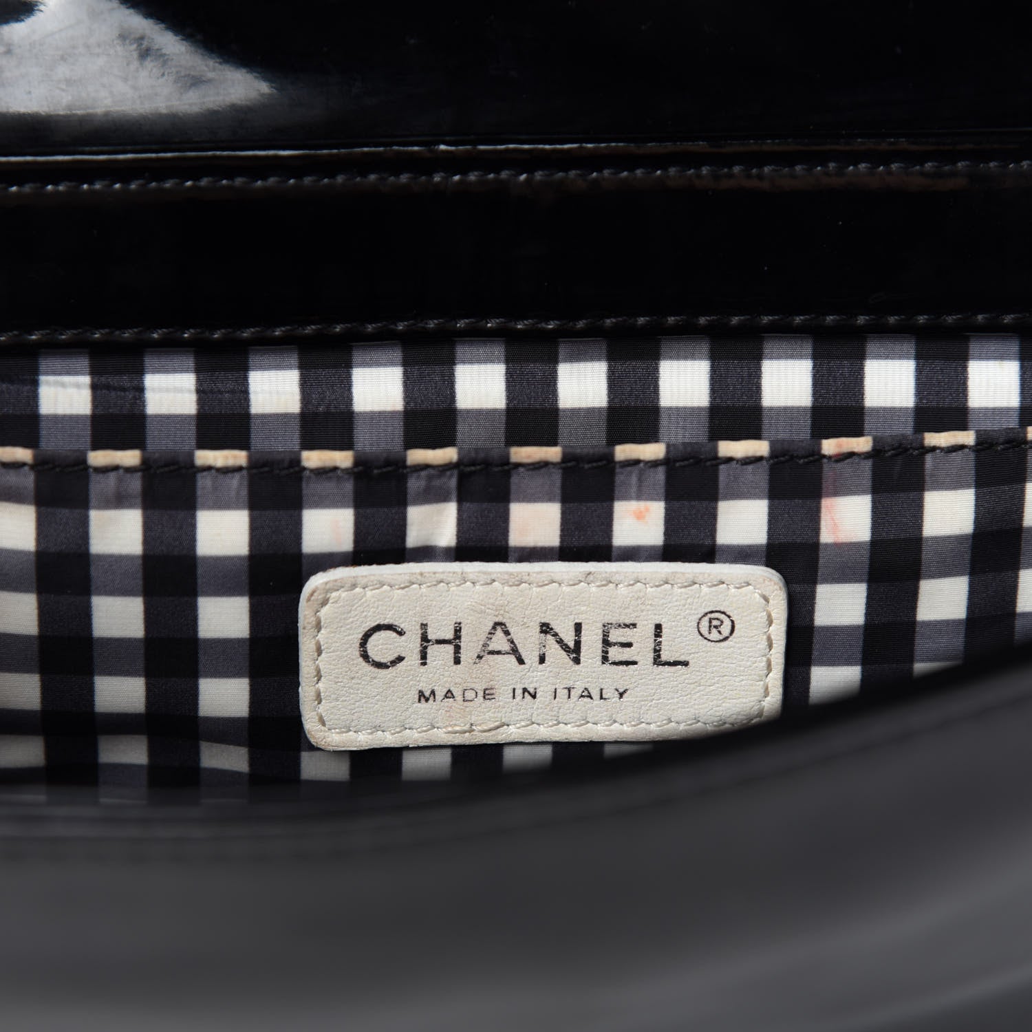 Chanel Vinyl Small Lipstick Flap Black 14 of 16