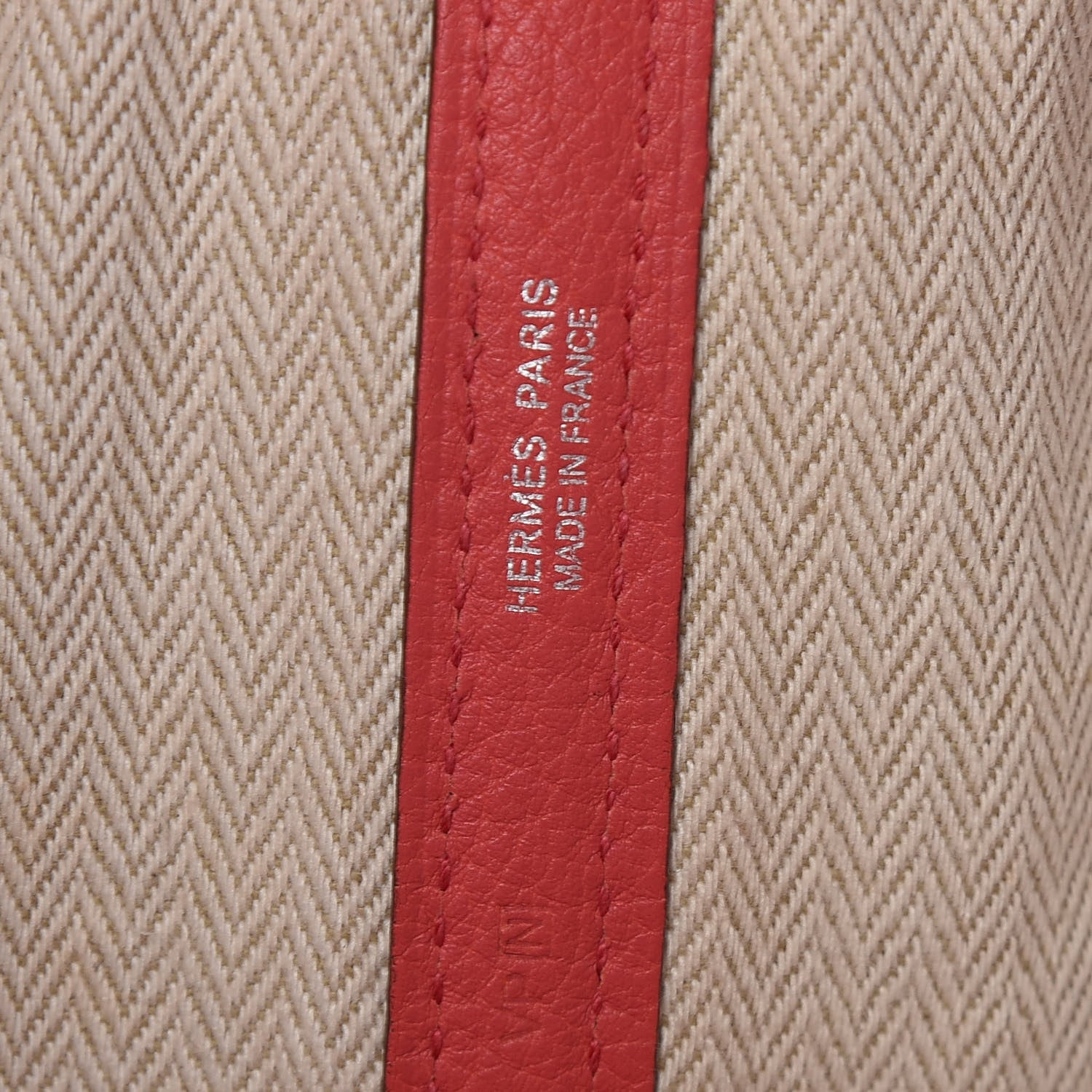 Hermes Negonda Garden Party 36 MM Bougainvillea 6 of 13