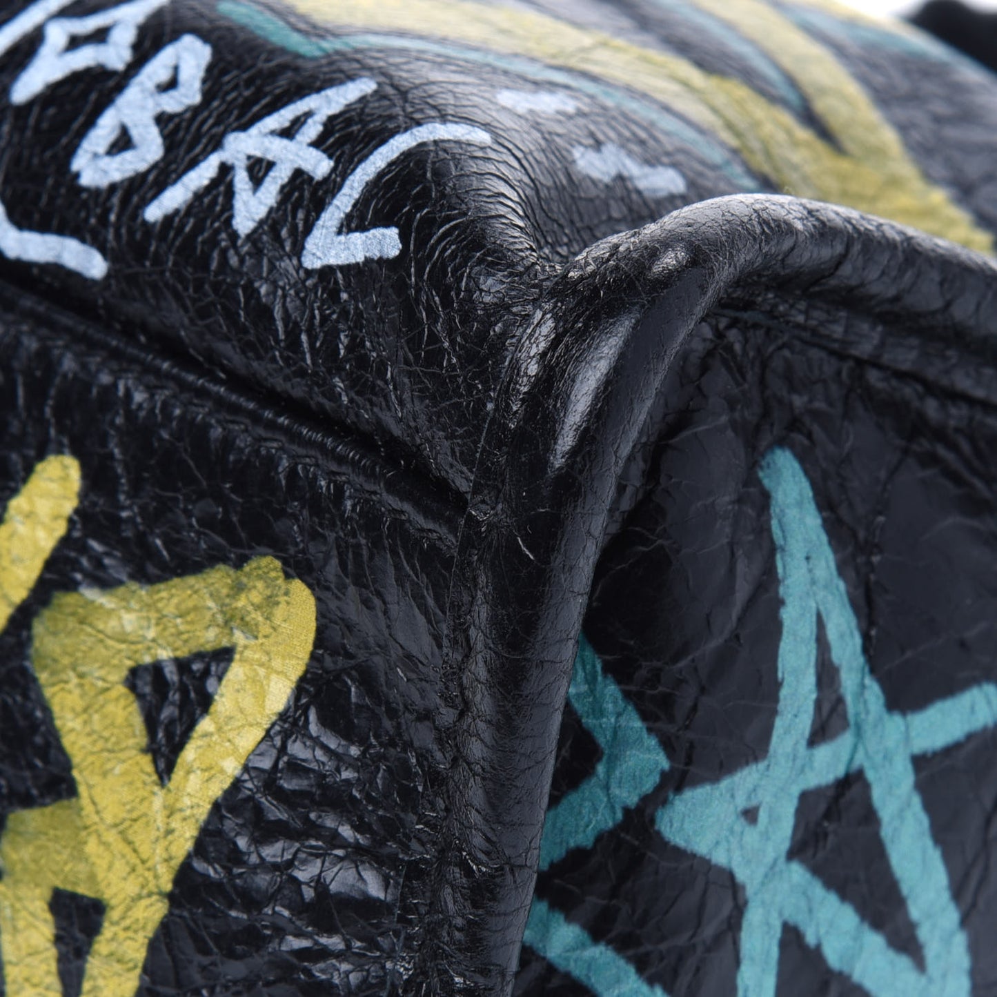 Agneau Arena Graffiti All Over Classic Hardware Mini City Black Multicolor