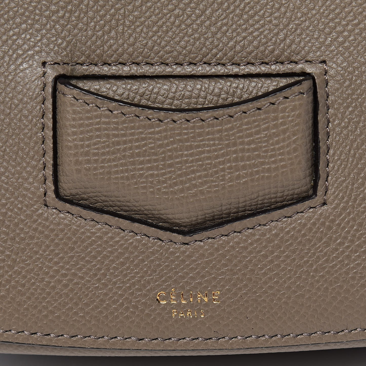 Grained Calfskin Medium Trotteur Taupe