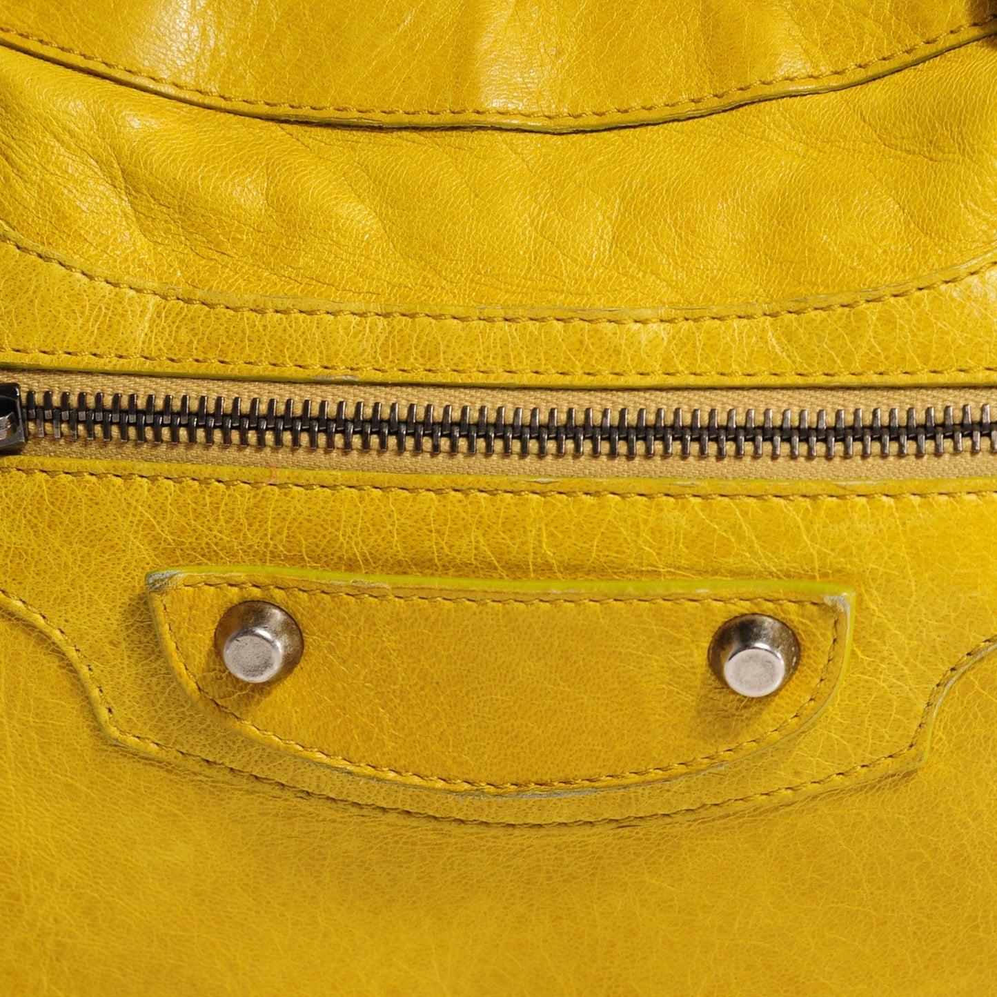 Chevre Classic Hardware First Yellow