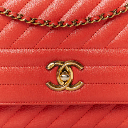 Chanel Shiny Goatskin Diagonal Quilted Medium Flap Red 9 of 14